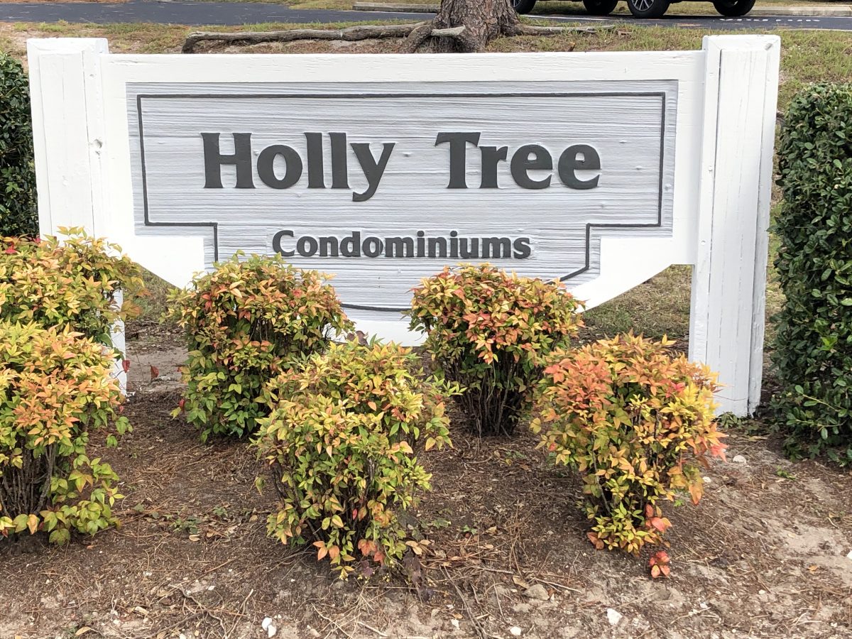 Holly Tree Condominiums HOA Blue Atlantic Management
